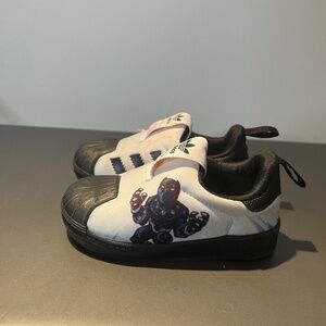Adidas x marvel sneakers toddler size 6 preloved